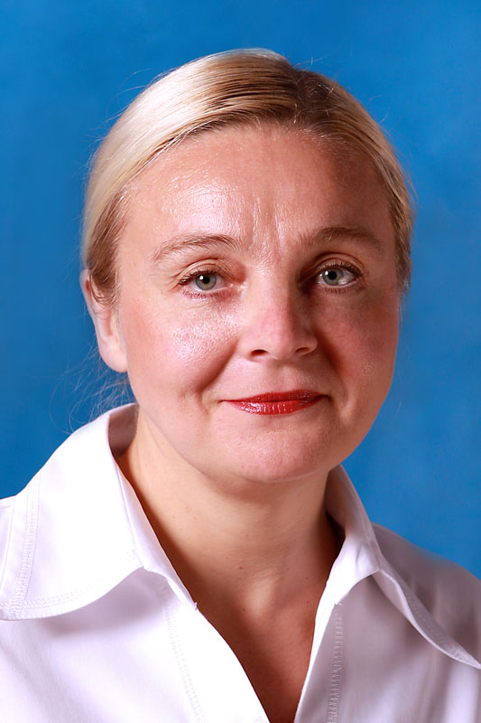 Комлякова Наталья Николаевна.